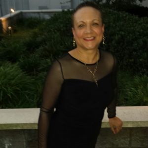 Meet your Posher, Pamela